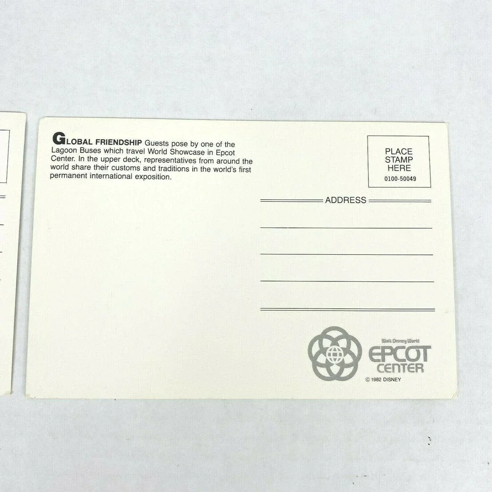 Set of 2 VTG 1982 Disney‎ Epcot Center Postcards